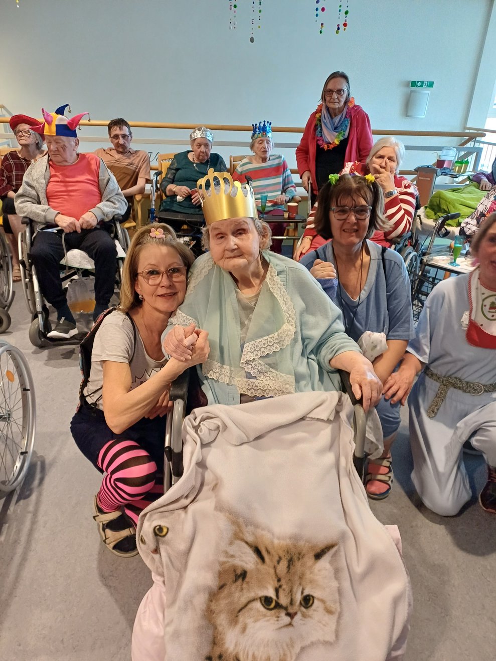 verkleidete Bewohner