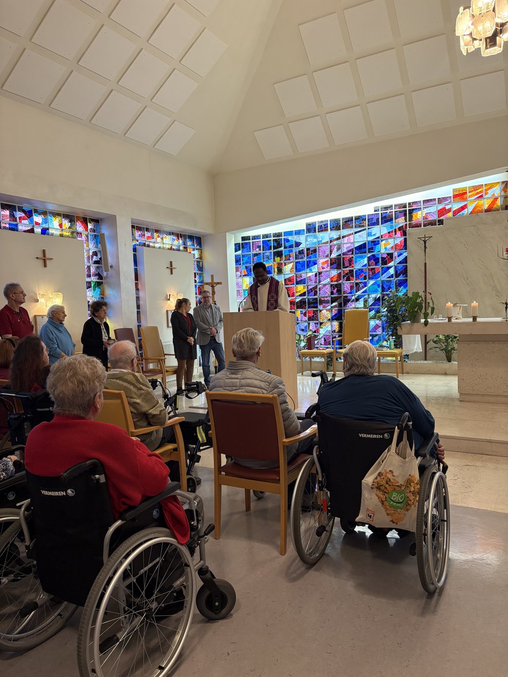 Abbé Felix und Bewohner